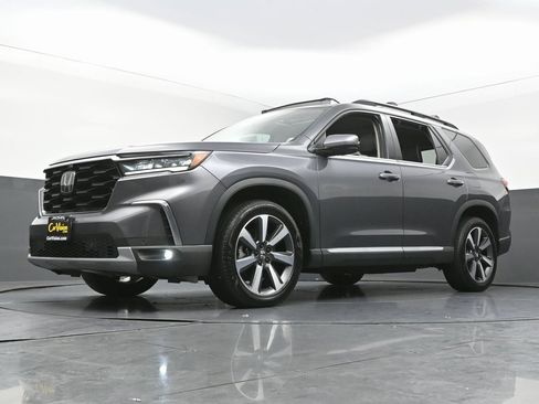Used 2024 Honda Pilot Elite image 61
