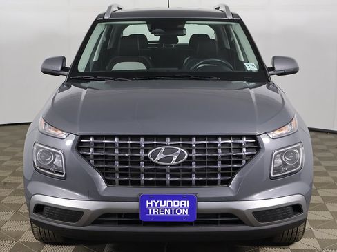 Certified 2026 Hyundai Venue SEL FWD image 10