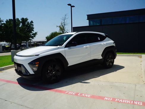 New 2026 Hyundai Kona SEL Sport FWD image 4