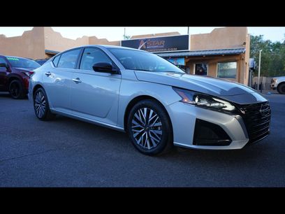 Used 2024 Nissan Altima 2.5 SV