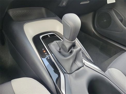 Used 2025 Toyota Corolla LE image 13