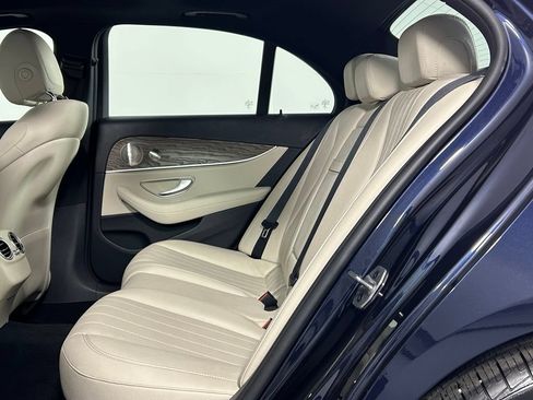 Used 2022 Mercedes-Benz E 350 4MATIC Sedan w/ AMG Line Exterior image 16
