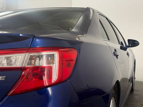 Used 2014 Toyota Camry SE FWD image 63