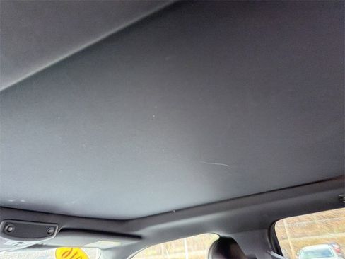 Used 2016 Ford F150 Platinum w/ Equipment Group 701A Luxury image 13