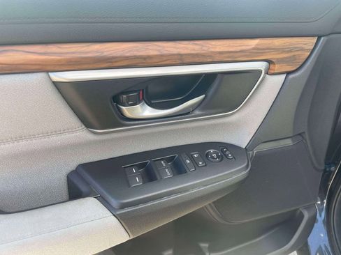 Used 2018 Honda CR-V EX image 17