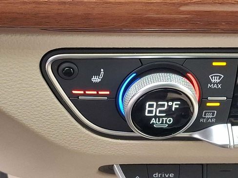 Certified 2023 Audi Q5 2.0T Premium Plus w/ Premium Plus Package image 19