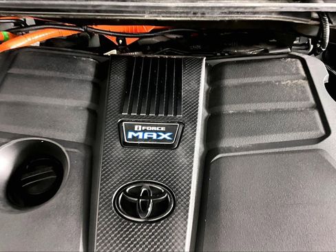 Used 2024 Toyota Tundra Limited image 32