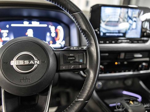 Used 2023 Nissan Rogue Platinum w/ Platinum Premium Package image 25