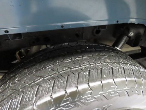 Used 2023 Ford F150 XLT w/ Equipment Group 302A High image 39