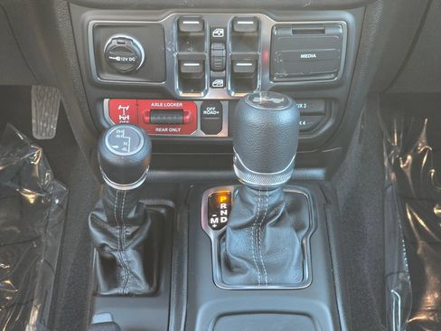 New 2026 Jeep Wrangler Unlimited Sport AWD/4WD image 36