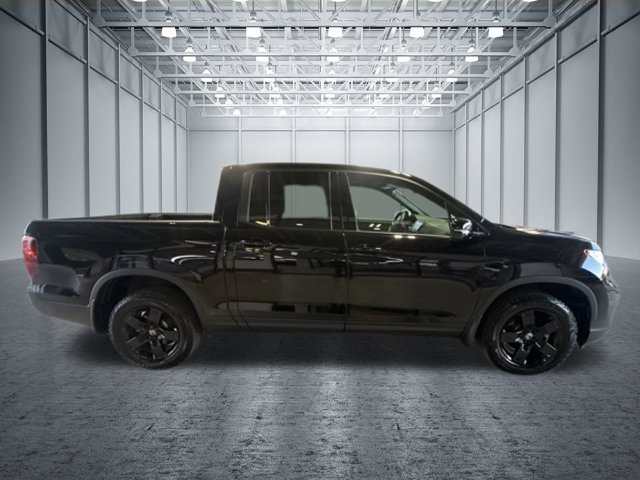 Used 2025 Honda Ridgeline Black Edition image 6