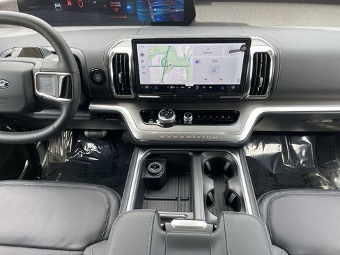 New 2026 Ford Expedition Max Platinum AWD/4WD image 16
