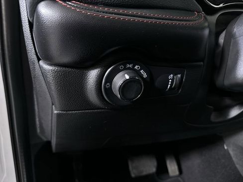 Used 2024 Dodge Durango GT AWD/4WD image 18
