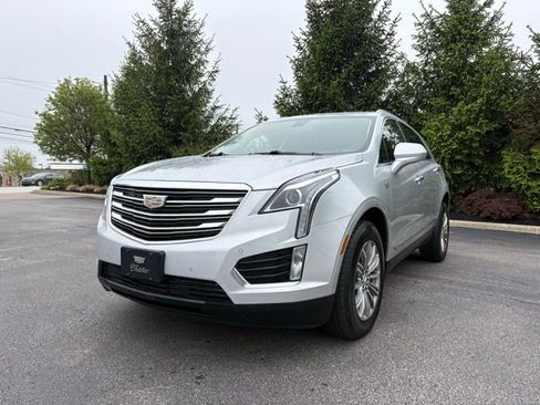 Used 2019 Cadillac XT5 Luxury FWD image 1
