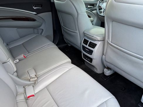 Used 2018 Acura MDX FWD image 30