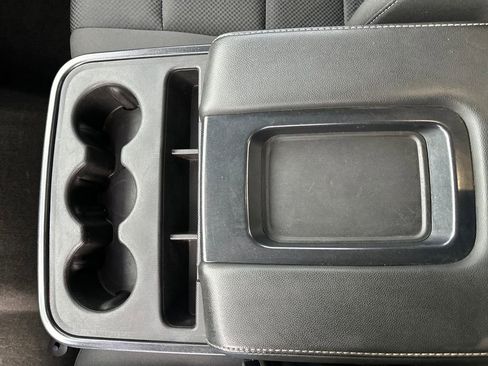 Used 2017 GMC Sierra 1500 SLE image 26