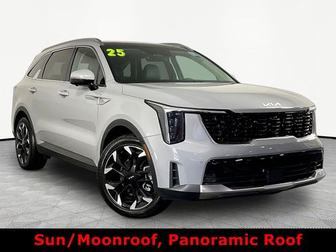 Used 2025 Kia Sorento SX FWD image 3