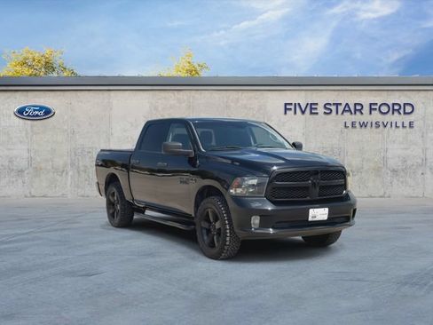 Used 2015 RAM 1500 Express AWD/4WD image 2