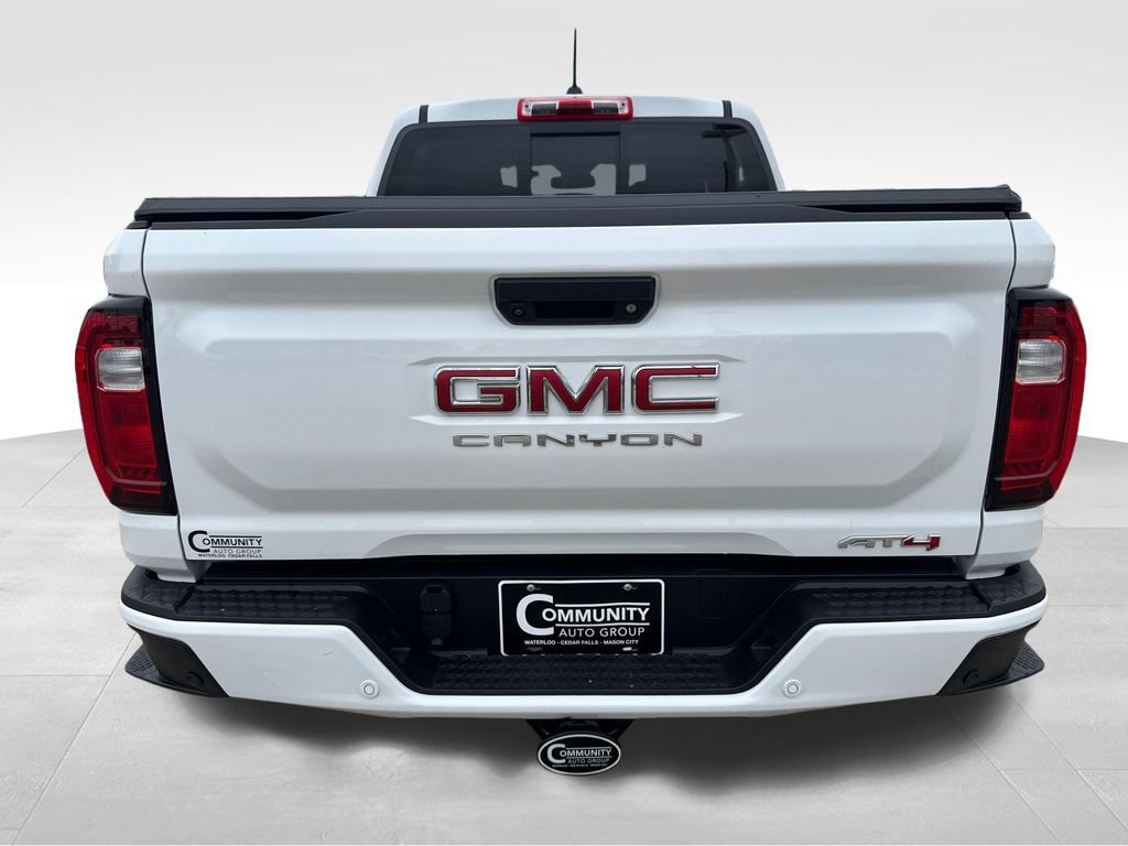 Used 2024 GMC Canyon AT4 w/ AT4 Premium Package AWD/4WD image 4