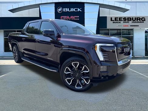 Used 2025 GMC Sierra EV Denali AWD/4WD image 1