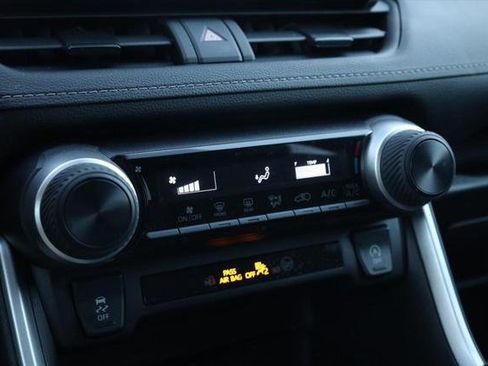 Certified 2025 Toyota RAV4 LE image 13