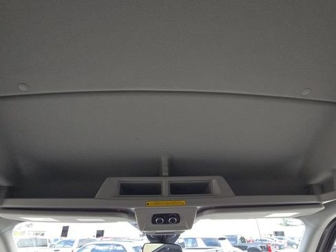Used 2025 Ford Transit 350 XLT RWD image 36