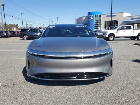 Used 2023 Lucid Air Grand Touring image 2