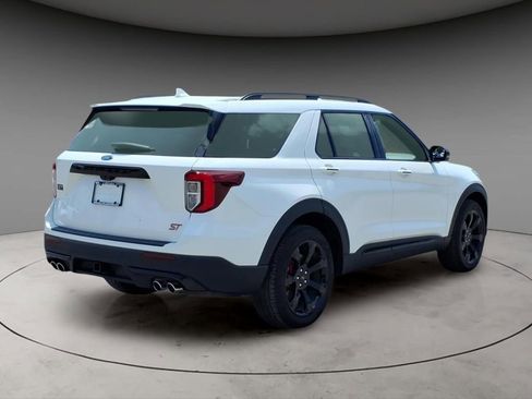Used 2023 Ford Explorer ST w/ Equipment Group 401A AWD/4WD image 9