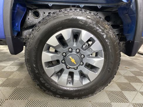 New 2026 Chevrolet Silverado 2500 Custom w/ Custom Convenience Package image 32