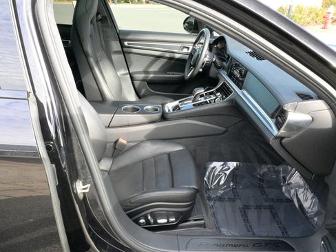 Used 2019 Porsche Panamera GTS image 57