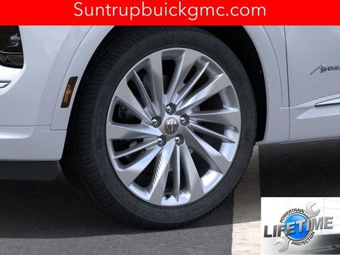 New 2026 Buick Envision Avenir image 9