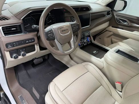 Used 2021 GMC Yukon Denali RWD image 9