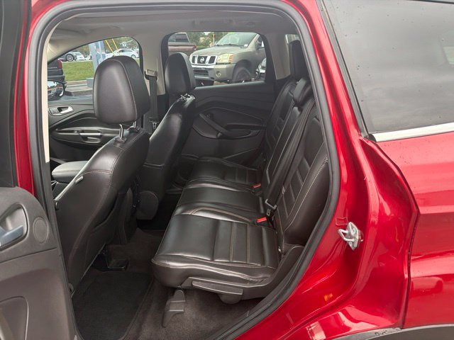 Used 2017 Ford Escape Titanium w/ Equipment Group 301A AWD/4WD image 8