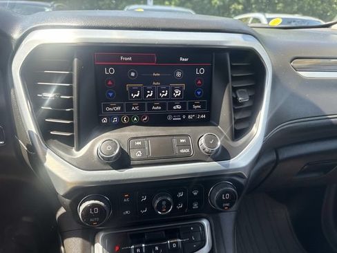 Used 2023 GMC Acadia SLT AWD/4WD image 27