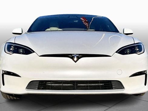Used 2022 Tesla Model S image 3