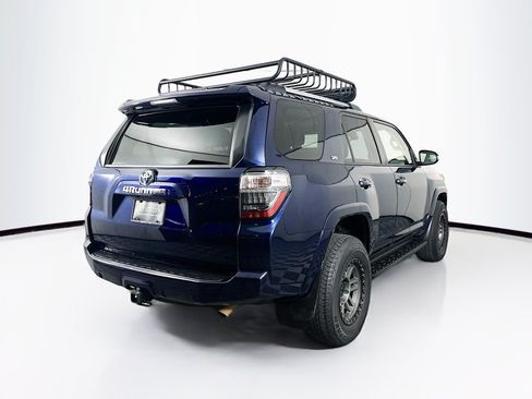 Used 2021 Toyota 4Runner SR5 Premium w/ Moonroof Package AWD/4WD image 9