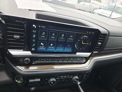 Used 2022 Chevrolet Silverado 1500 LT Trail Boss w/ LT Trail Boss Premium Package image 22