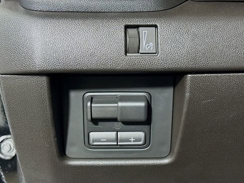 New 2026 GMC Canyon Denali image 10