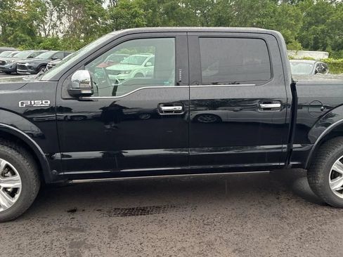 Used 2018 Ford F150 Platinum w/ Equipment Group 701A Luxury AWD/4WD image 2
