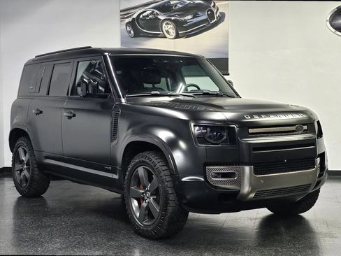 Used 2023 Land Rover Defender 110 X AWD/4WD image 13