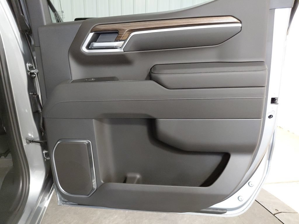 New 2026 Chevrolet Silverado 1500 RST AWD/4WD image 19