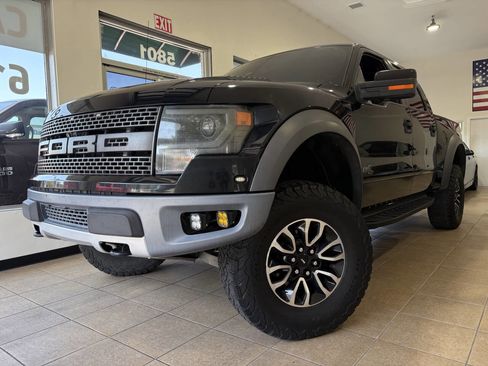 Used 2013 Ford F150 Raptor w/ Luxury Equipment Group AWD/4WD image 2