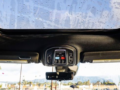 Used 2024 Jeep Grand Cherokee L Limited w/ Luxury Tech Group II image 19