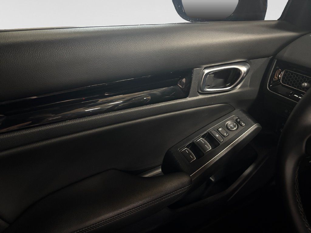 Used 2024 Honda Civic Sport Touring image 17
