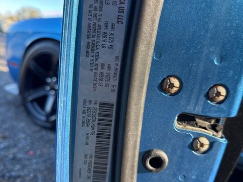 Used 2018 Dodge Challenger SRT Hellcat image 15