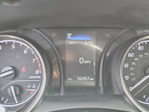 Used 2024 Toyota Camry SE FWD image 10