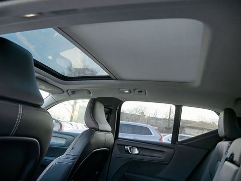 New 2026 Volvo XC40 B5 Ultra w/ Protection Package Premier image 22