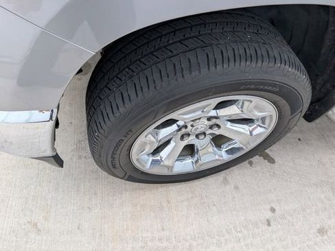 Used 2019 RAM 1500 Big Horn AWD/4WD image 8