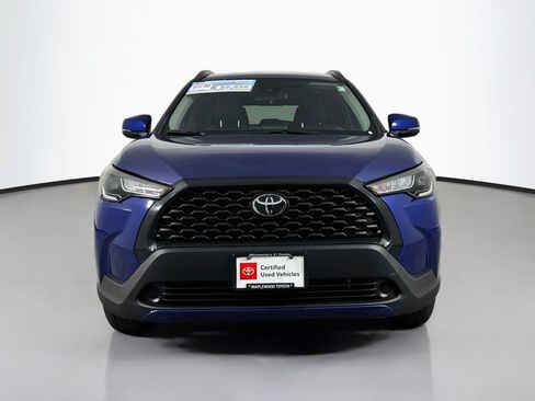 Certified 2022 Toyota Corolla Cross LE AWD/4WD image 2