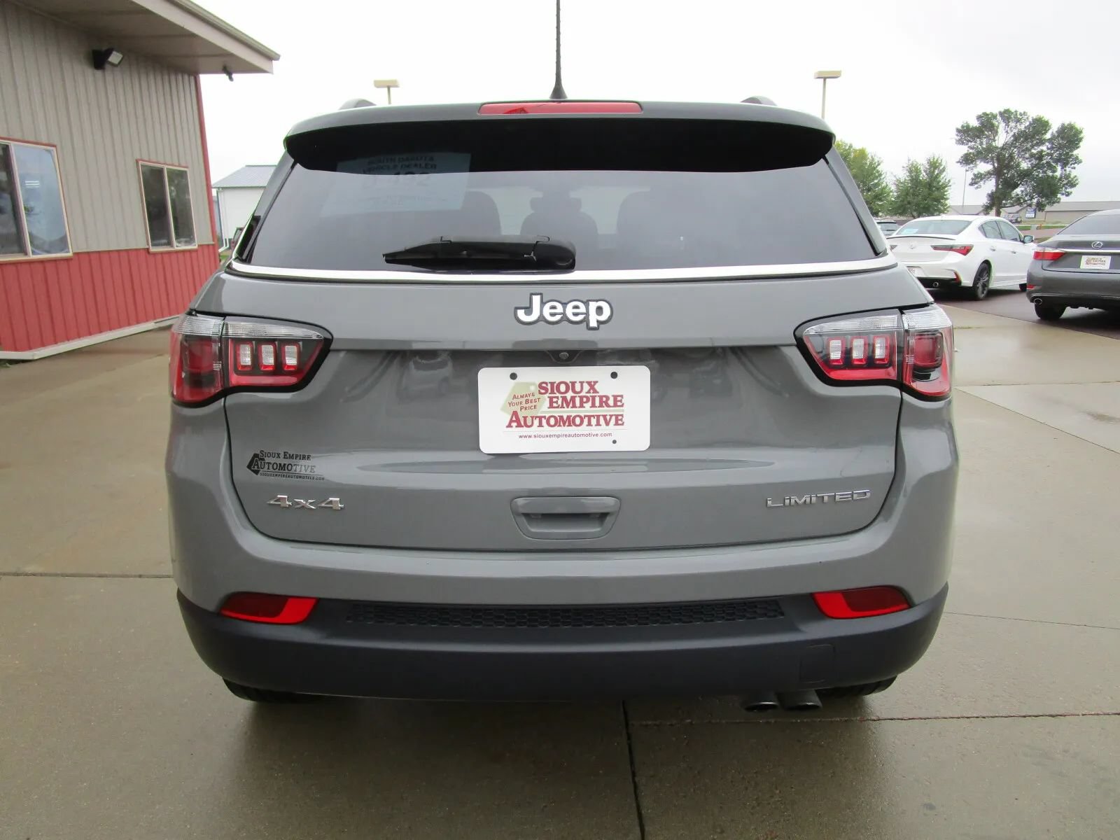 Used 2019 Jeep Compass Limited AWD/4WD image 8